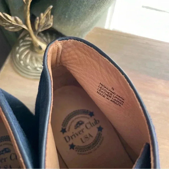 Women’s Leather Navy Bootie‎ - Picture 2 of 7